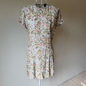 Something Navy floral short dress size S viscose short sleeve back zip romantic